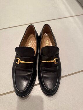 Gucci Vintage Loafers 38.5